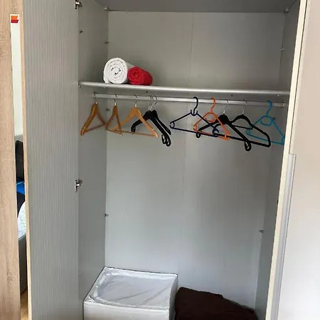 شقة The V-apartment *